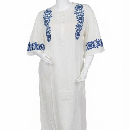 پیراهن گل دار سفید