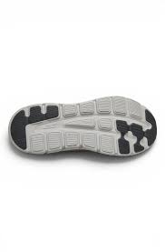 کفش ورزشی و دویدن مردانه اسکچرز Skechers GO RUN Max Flex